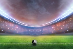 九游游戏中心-字母哥关键节点挺进下一轮，西班牙队带队取胜